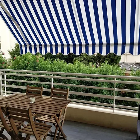 Appartement Le Palais Du Tropique Juan-les-Pins