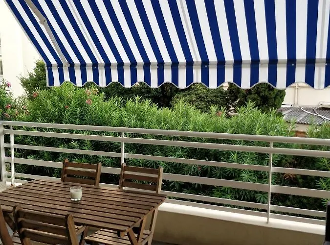 Apartment Le Palais Du Tropique Juan-les-Pins